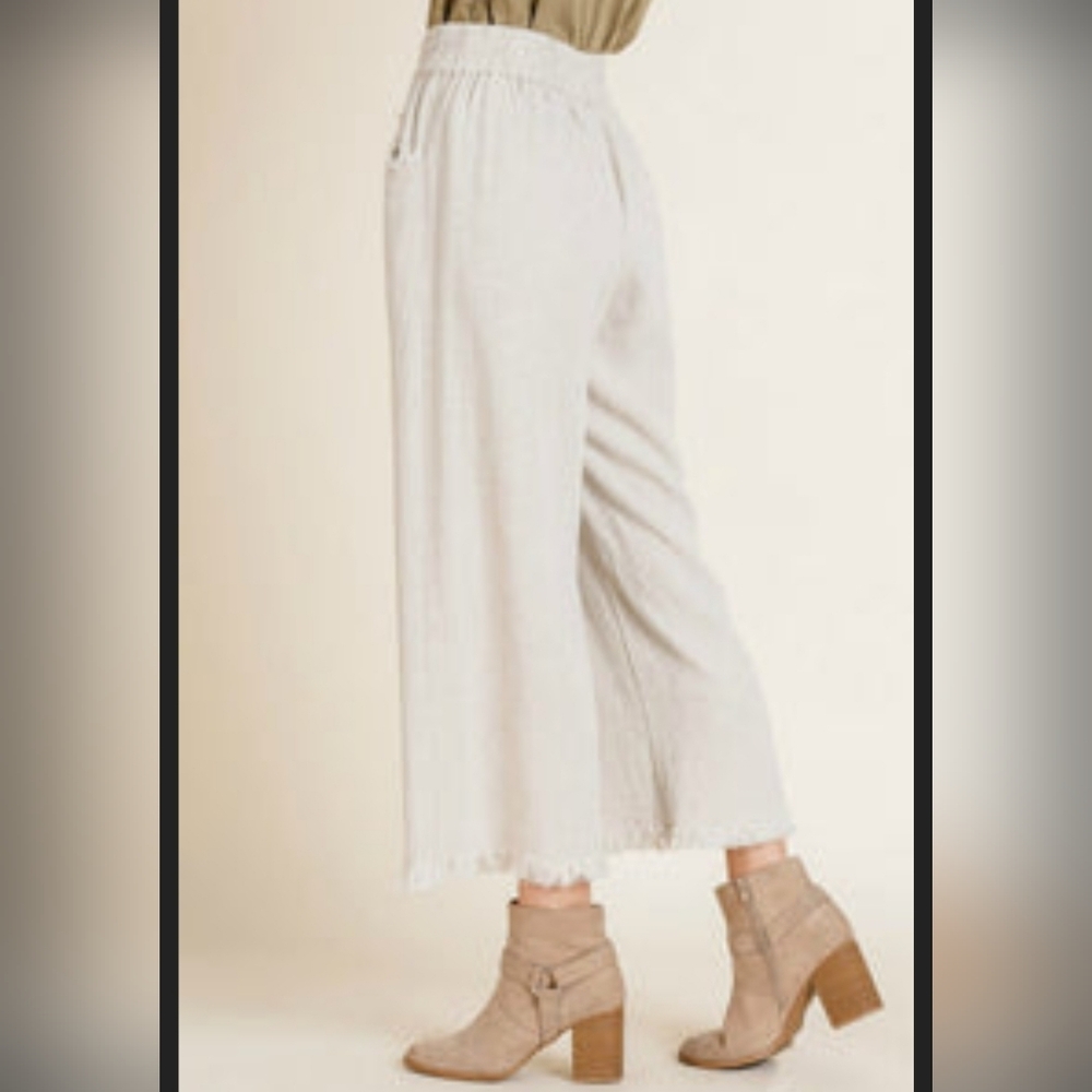 Umgee Wide Leg Linen Blend Frayed Pants - Picture 2 of 7